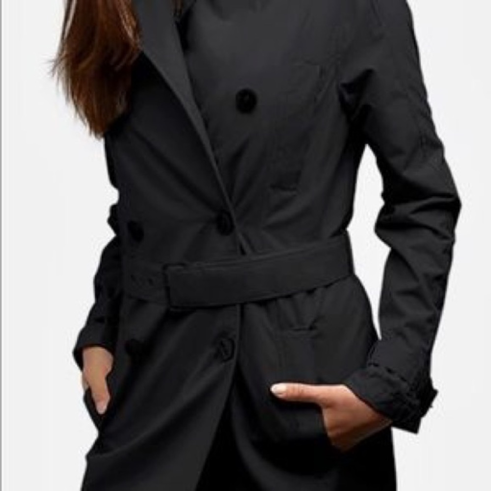 Black Scott eVesr Trench Coat